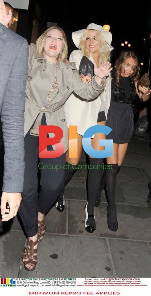 Pixie Lott leaving night club