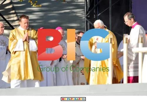 Crowds Gather for Pope Benedict XVI