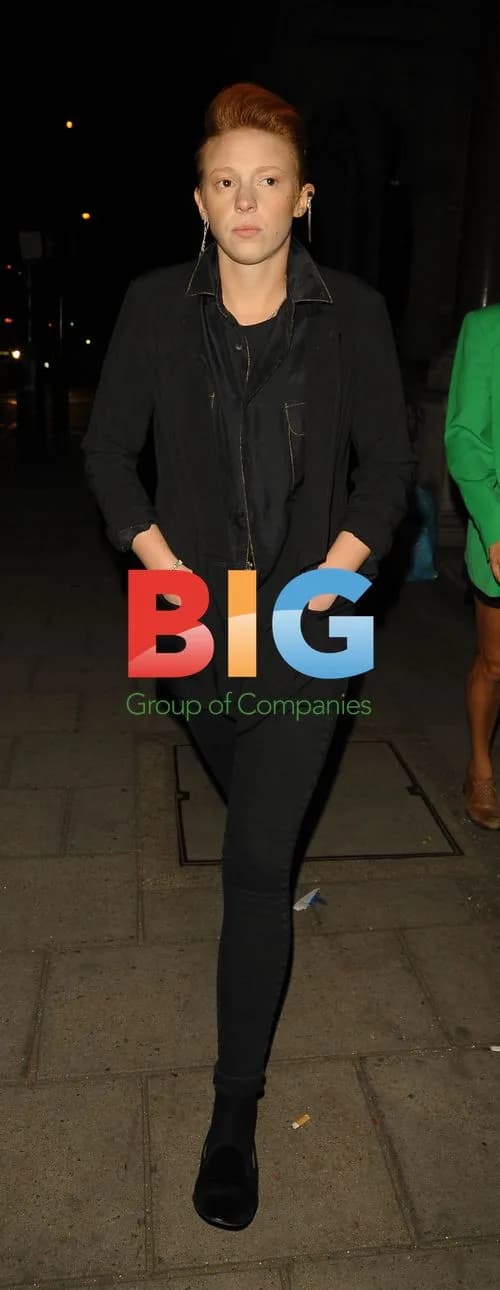 La Roux Attends \"Buzz\" Launch in London