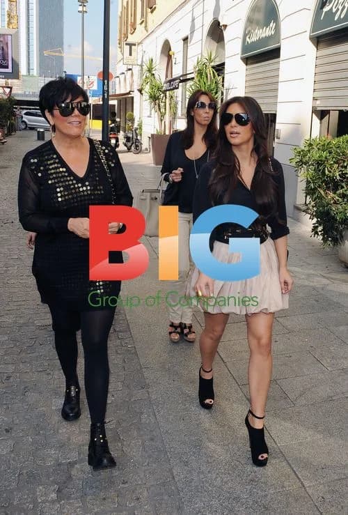 Kim Kardashian and Kris Jenner Shopping in Milan