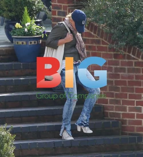 Kerry Katona Leaving House in Sussex
