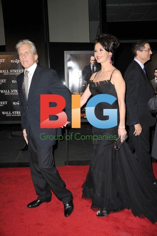 Michael Douglas and Catherine Zeta Jones at Wall Street Premiere