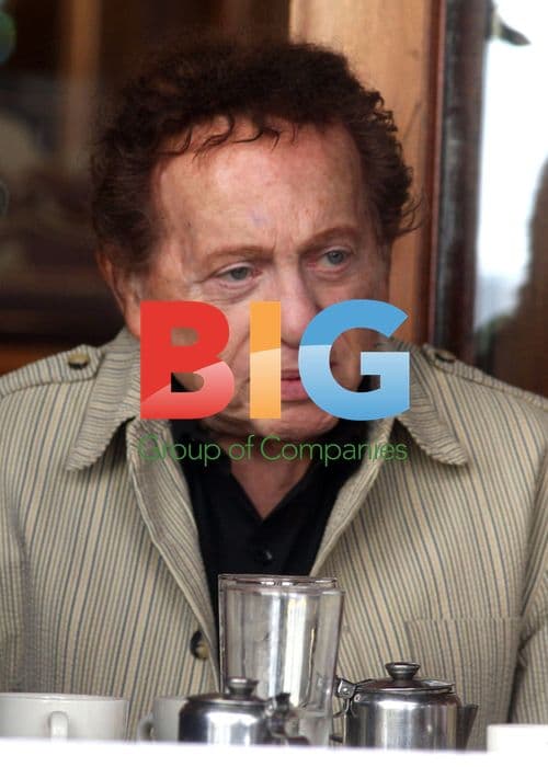 Jackie Mason Lunching with Friends