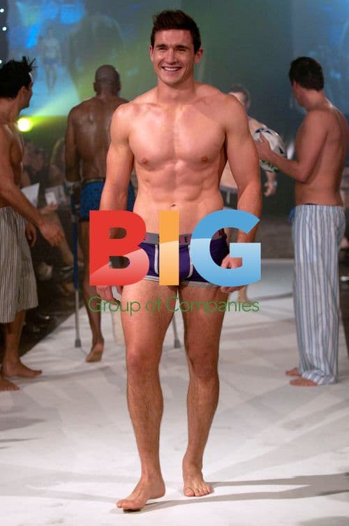 England Rugby Stars Get Undressed for Charity