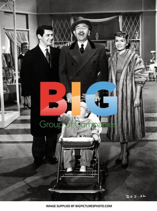 Eddie Fisher, Adolphe Menjou, Debbie Reynolds on 'Bundle Of Joy' set