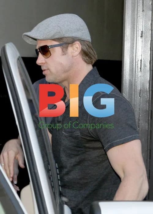 Brad Pitt at Hollywood Mall