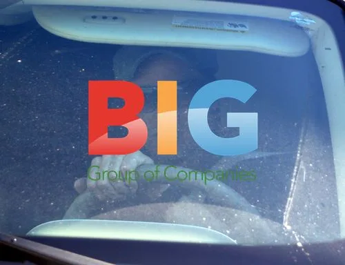 Brad Pitt Leaves The Grove in LA