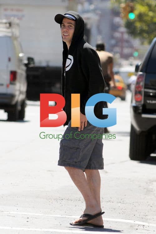 Steve-O Eats Lunch in New York