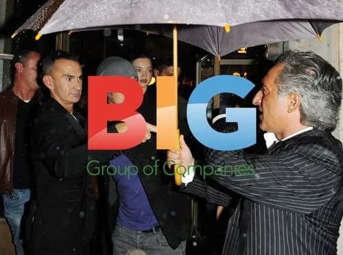 Orlando Bloom and Miranda Kerr Dinner in Milan