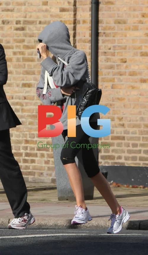 Abigail Clancy heads to hairdressers
