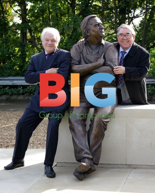 Ronnie Corbett and David Jason at Ronnie Barker statue unveiling