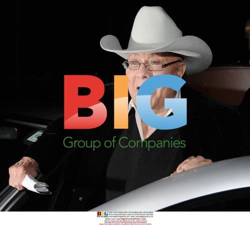 Tony Curtis and wife Jill Vandenberg on The Late Late Show