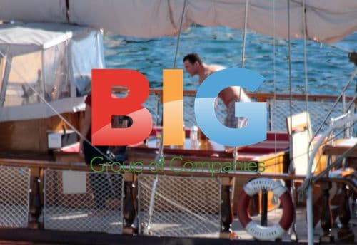 Klitschko and Panettiere on boat in Croatia