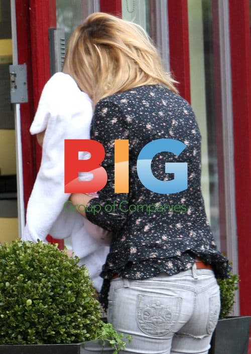 Abbey Clancy Visits Hairdresser