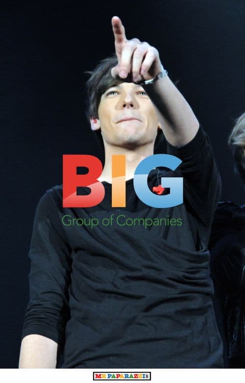 One Direction Performing at X Factor Tour