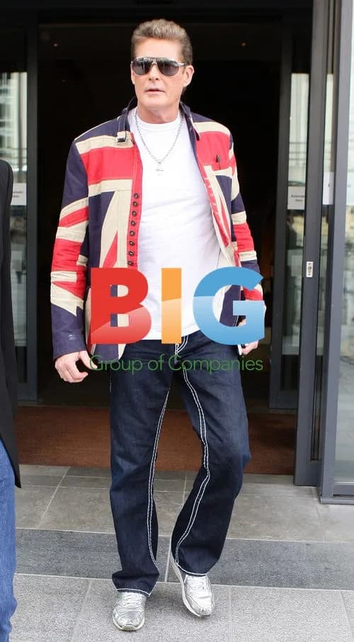 David Hasselhoff Leaving Hotel