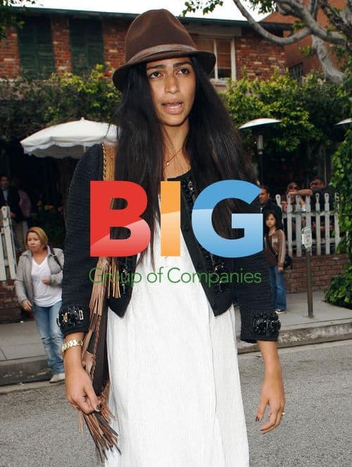 Camila Alves leaves The Ivy restaurant