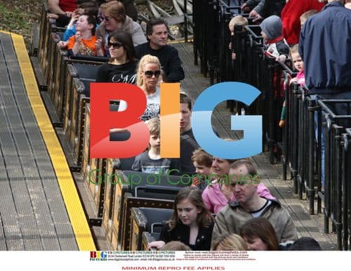 Katie Price and kids at Chessington