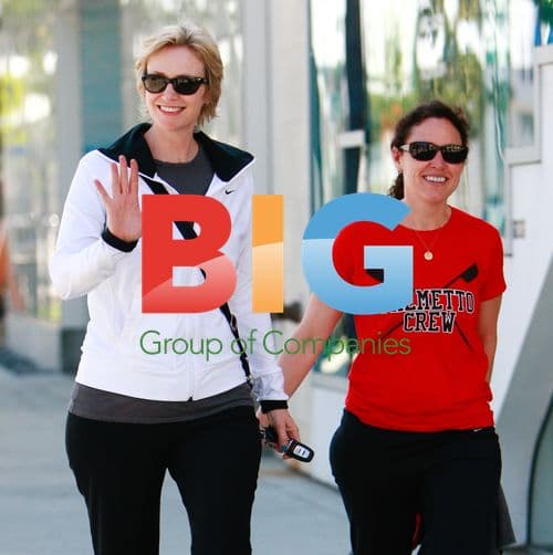 Glee's Jane Lynch Out with Partner