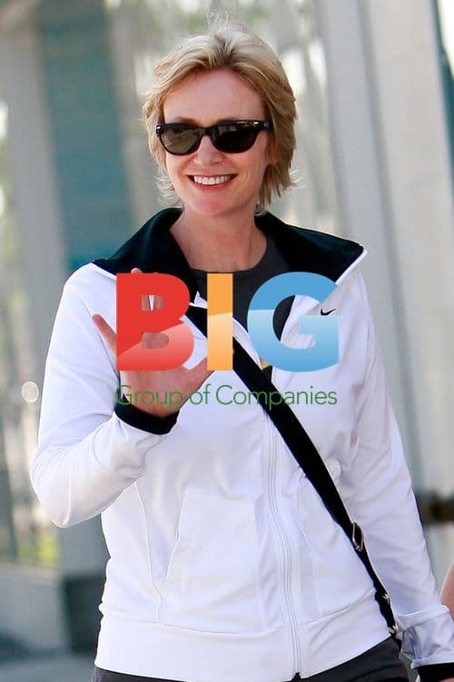 Glee Star Jane Lynch Out for Breakfast
