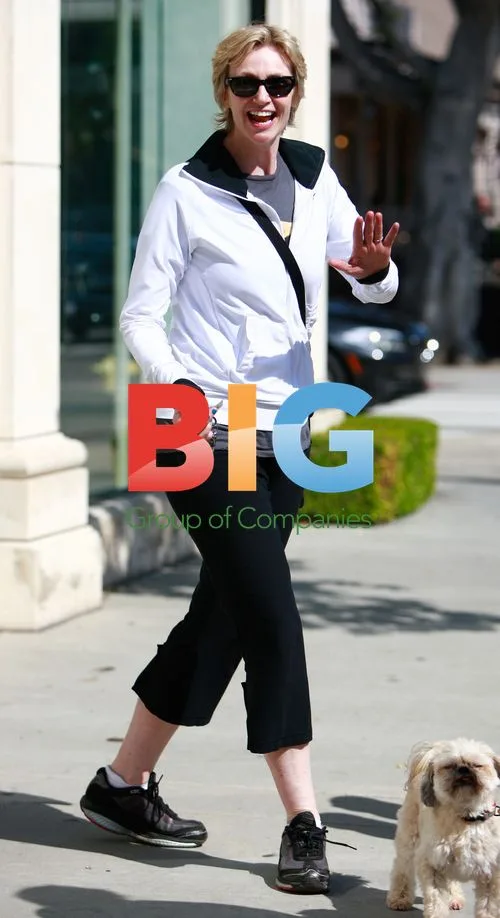 Glee Star Jane Lynch Out for Breakfast