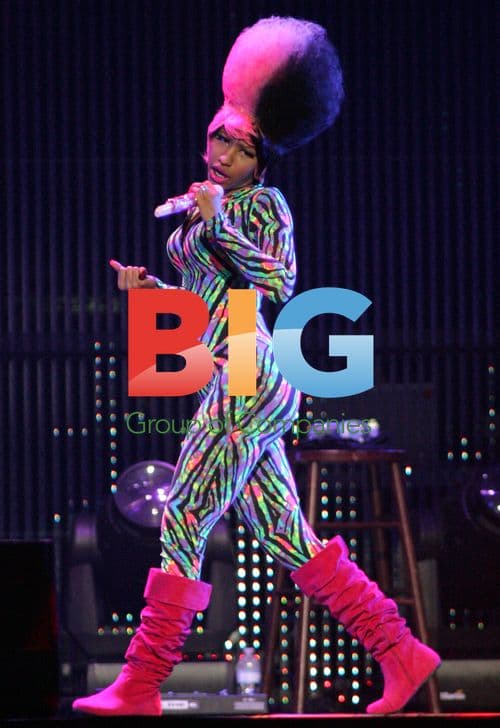 Nicki Minaj Performs in Florida