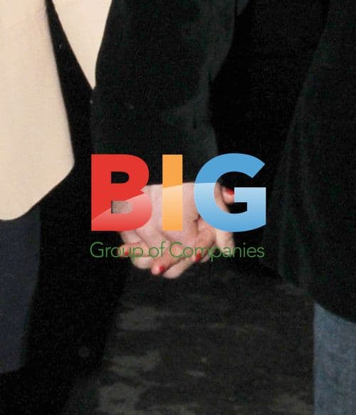 Florence Welch leaves Bungalow 8 at night