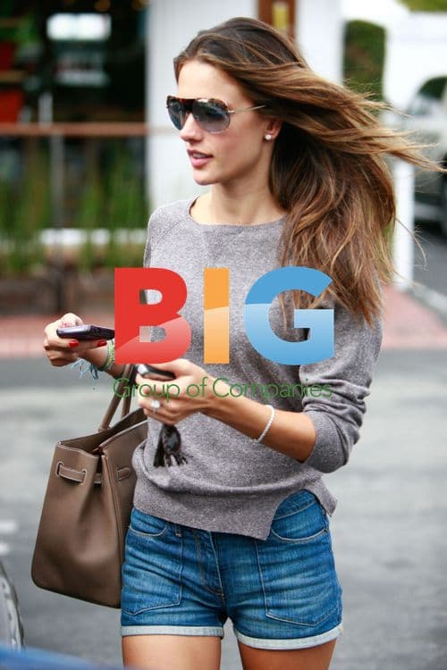 Alessandra Ambrosio Shopping in LA