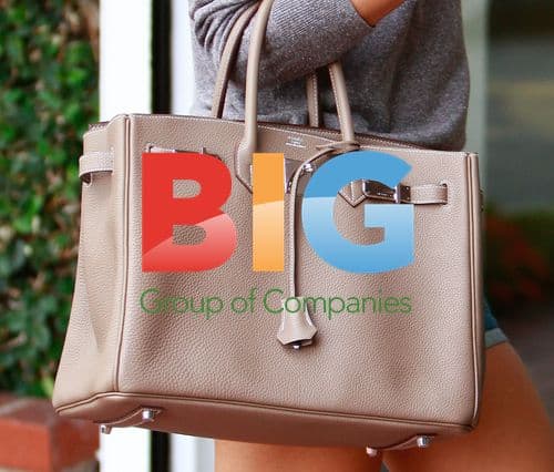 Alessandra Ambrosio shopping at Fred Segal