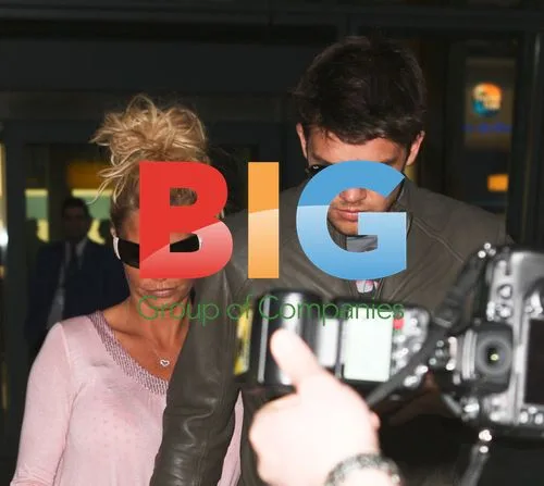 Jordan and Leandro Penna at UK Airport