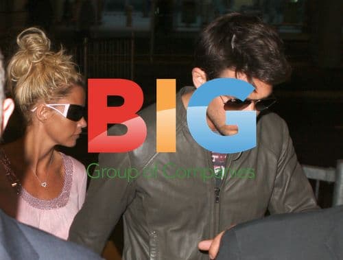 Jordan Price and Leandro Penna at UK Airport