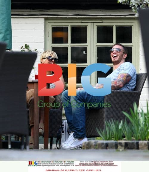 Kerry Katona and new boyfriend out in pub