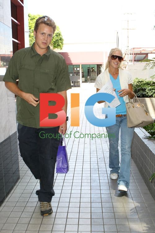 Heidi Montag & Spencer Pratt Rent Ferrari & Jewellery