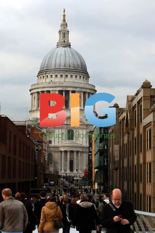 View of St. Paul's Cathedral, London