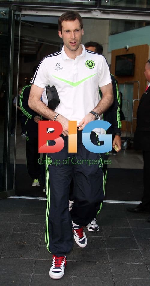 Chelsea FC Players Leave Manchester Hotel