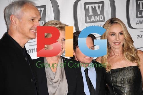 TV Land Awards 2011 with Michael Gross, Meredith Baxter, Michael J Fox and Tracy Pollan