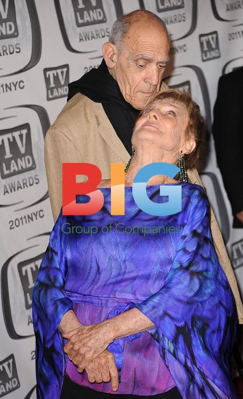 Cloris Leachman and Abe Vigoda at TV Land Awards