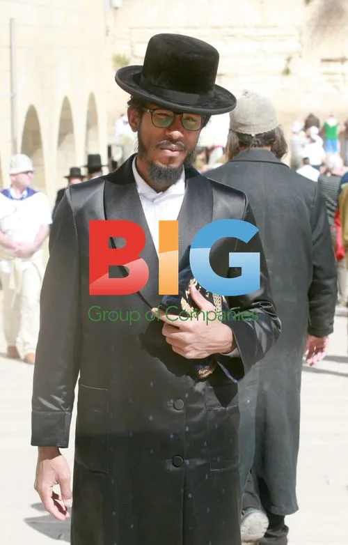 Rapper Shyne at Wailing Wall in Jerusalem