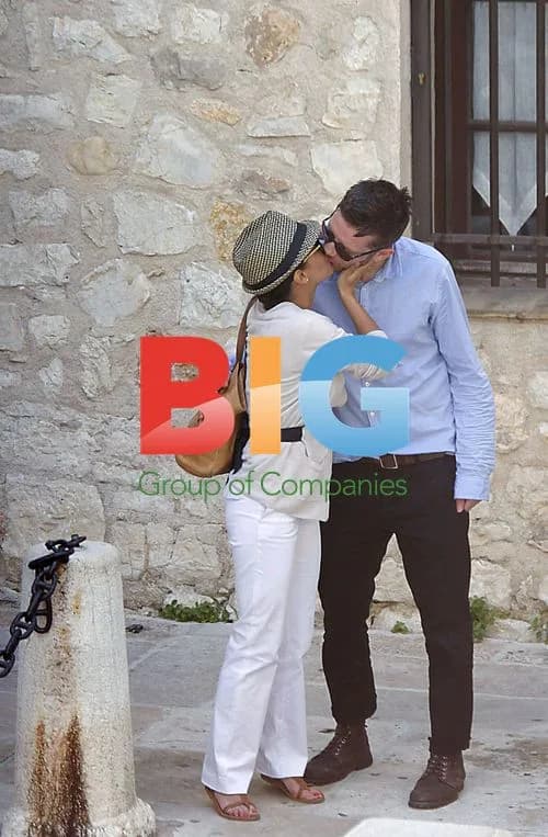 Jamie Hewlett and Girlfriend Emma De Caunes Enjoy Romantic Break