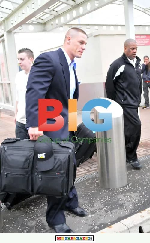 WWE Wrestlers at Glasgow Airport