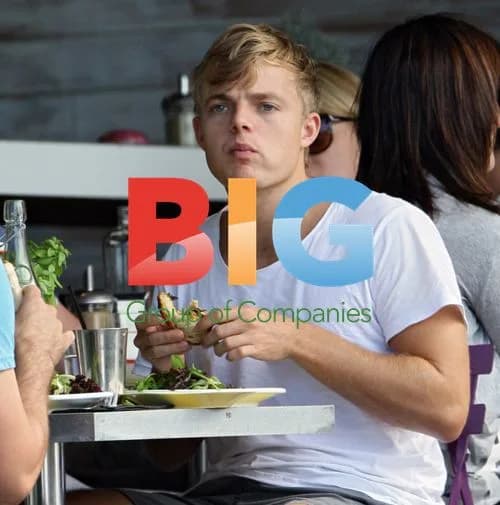 David Jones-Roberts Lunches with Friend in Sydney