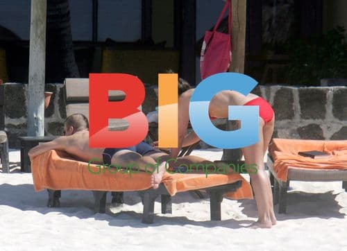 Sir Chris Hoy and Sarra Kemp on Caribbean Holiday