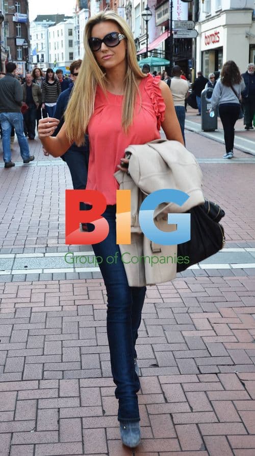 Celebrity Salon Contestants in Dublin