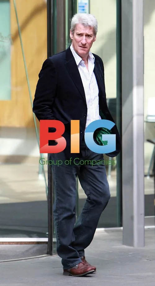 Jeremy Paxman Leaves Hotel