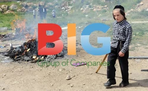 Ultra-Orthodox Jews Burn Leavened Products for Passover