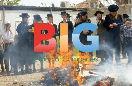 Ultra-Orthodox Jews burn leavened products for Passover