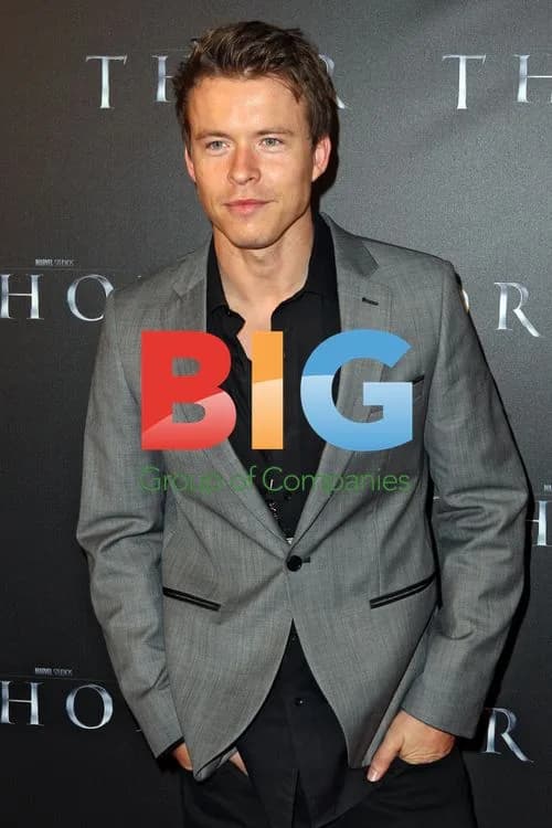 Todd Lasance at 'Thor' Premiere