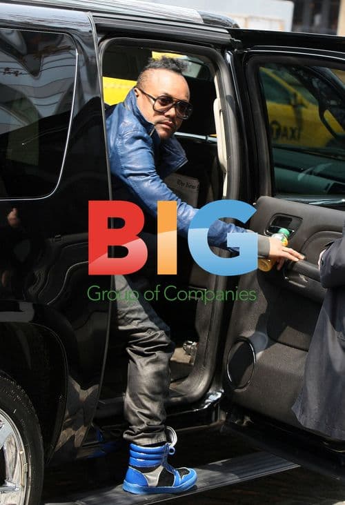 Black Eyed Peas members leave NYC hotel