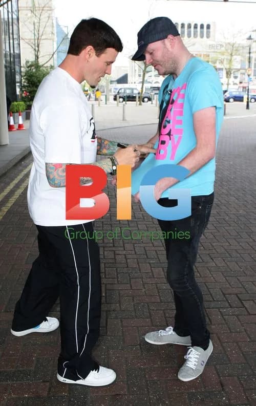 Vanilla Ice arrives for Dancing on Ice Live