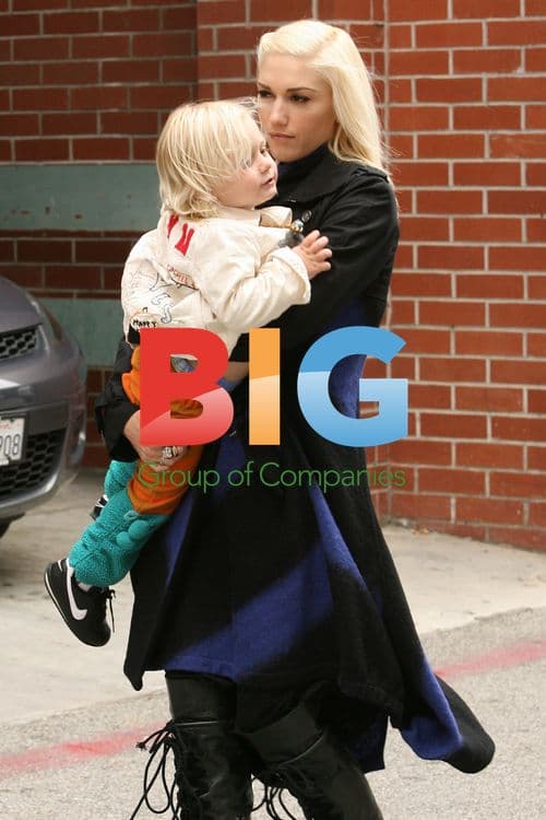 Gwen Stefani Out with Son Zuma